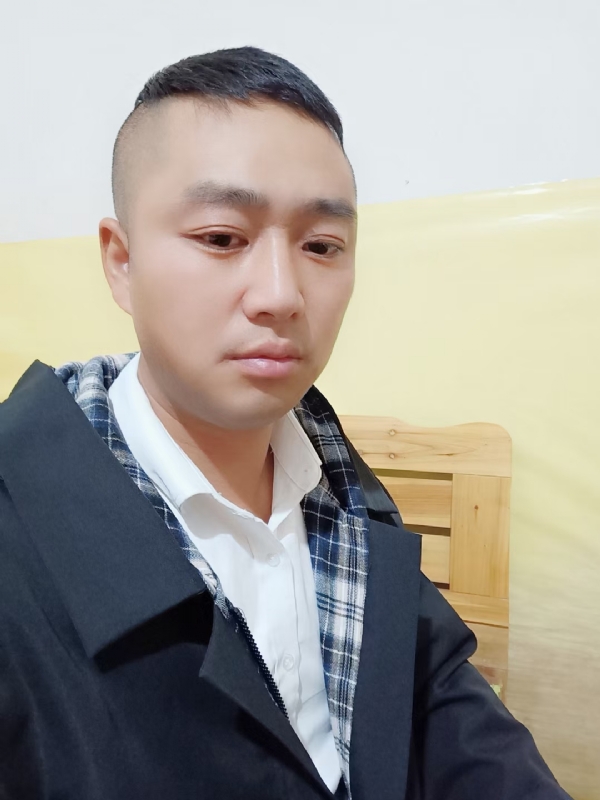小天的第一张照片--阜阳残疾人相亲网